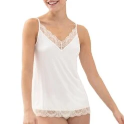 MEY Caraco Chic Avec Dentelle Poetry Fame Champagne