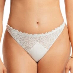 String Avec Broderies Irisées Electric Waves Nacre