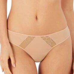 Wacoal String En Coton Avec Broderie Lisse Frappé