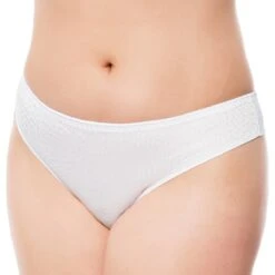String Grande Taille Lucy Blanc