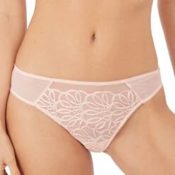 Wacoal String Tanga Chic Avec Broderie Réflexion Tea Rose