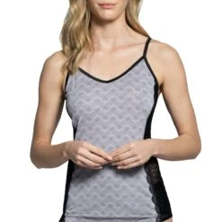 Top En Modal Et Dentelle Artisan Mauve Et Noir